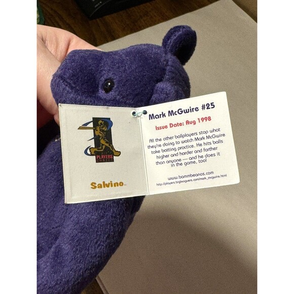 Mark McGwire 1998 Salvino's Bamm Beano's #25 Purple Plush Beanie Bear - Picture 3 of 3